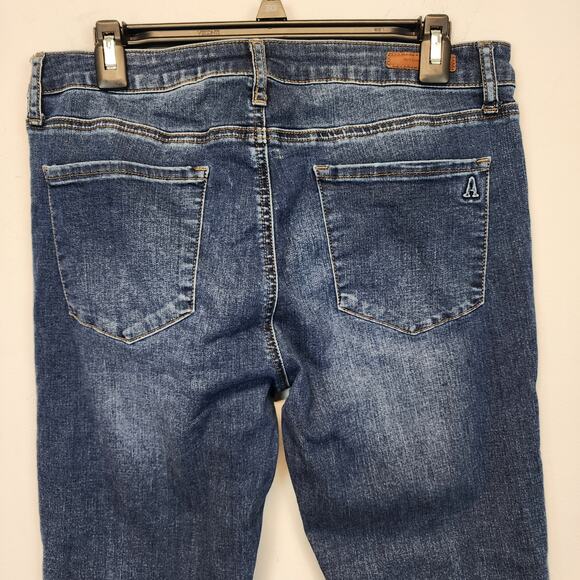 Articles of Society Suzy Fray Hem Ankle Crop Skinny Jeans Size 31 Dark Wash - Picture 7 of 16